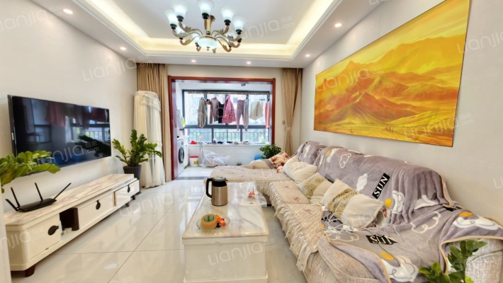 中梁天颂二手房实景图