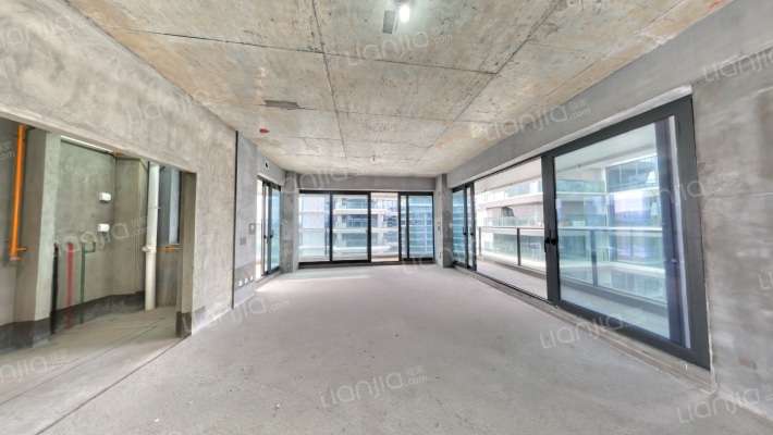 清凤鹿溪源二手房实景图