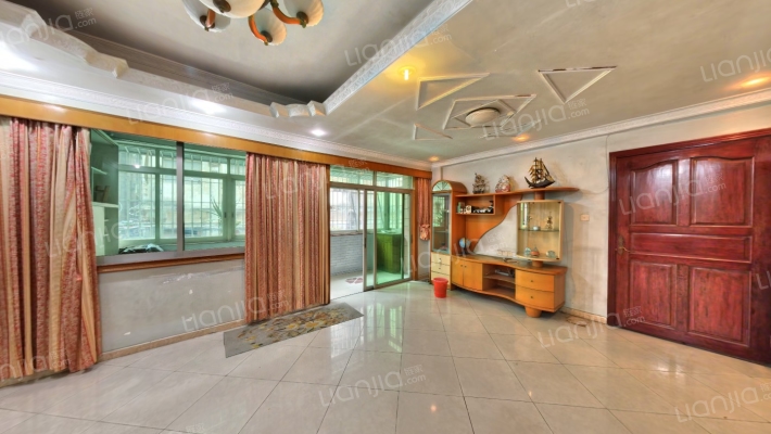 北隅兴隆街158号二手房实景图