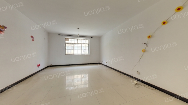 长兴路酒厂小区西区二手房实景图