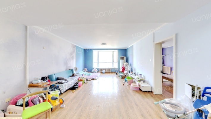 盈峰翠邸二手房实景图