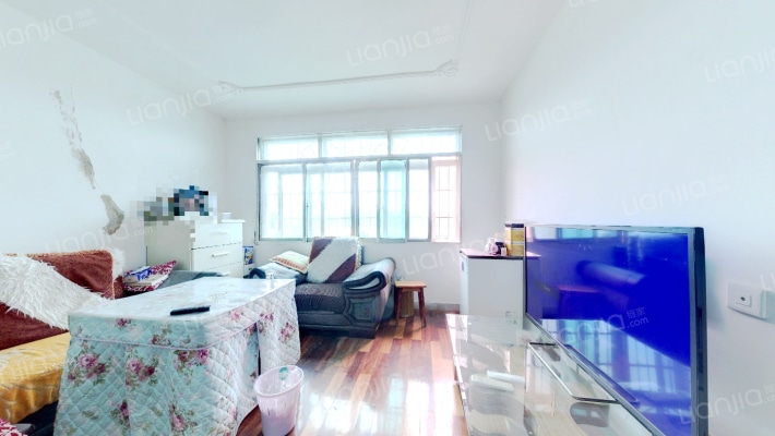 白云南路394号二手房实景图