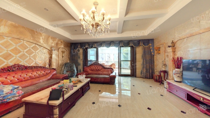 卓越蔚蓝海岸一期二手房实景图