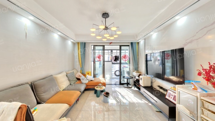 蓝惠首府二手房实景图