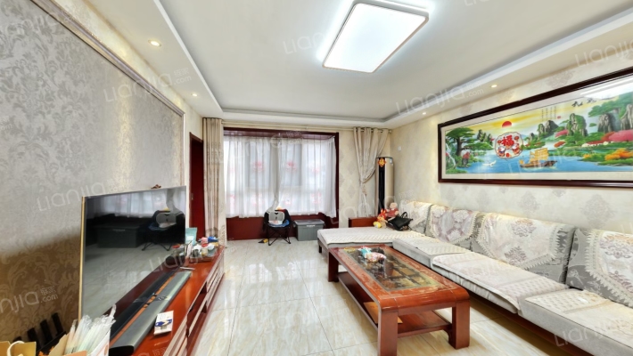 金泰假日花城二手房实景图