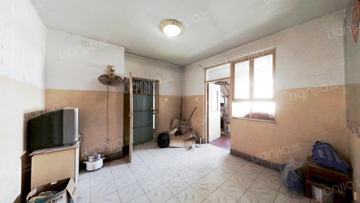 石泵宿舍小区二手房实景图