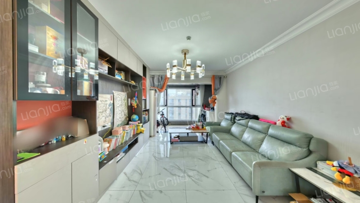 碧桂园凤凰城天域二手房实景图