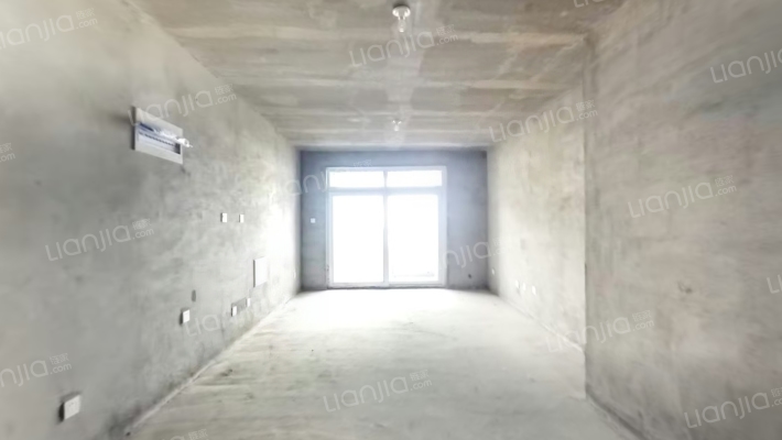 高尚嘉苑二手房实景图