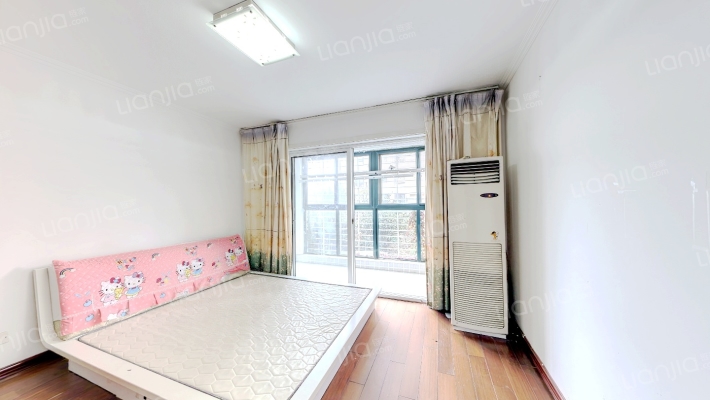 山语庭院二手房实景图