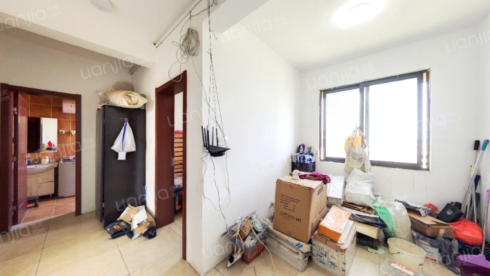 尹东新村六期二手房实景图