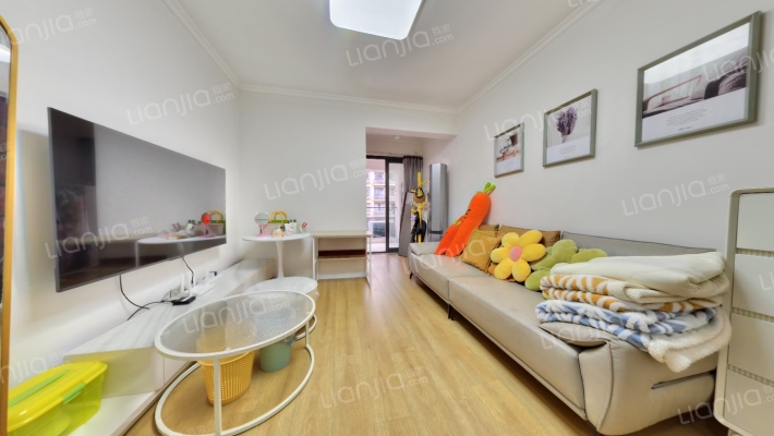 温哥华南苑二手房实景图