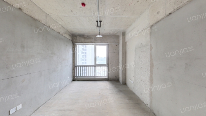 东望冠誉二手房实景图