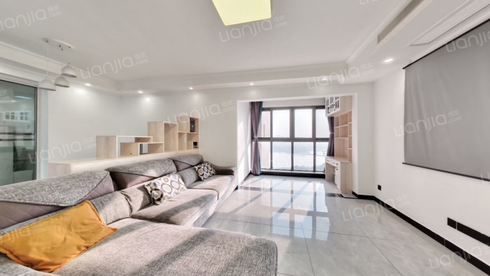 澜庭东方威尼斯二手房实景图