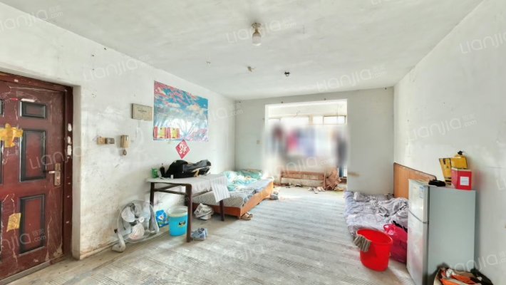 美食城小区二手房实景图