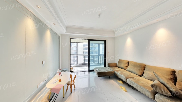 青秀阅山二手房实景图