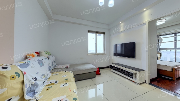 北城铭苑二手房实景图