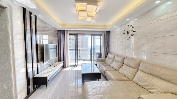 鼎峰国汇山二手房实景图