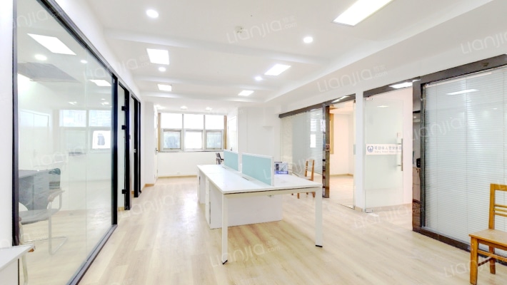 华威大厦二手房实景图