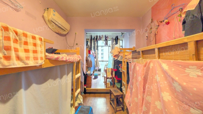 联富假日公寓二手房实景图