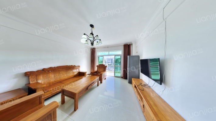 东海雅苑二手房实景图