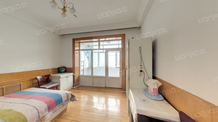 哈尔滨工业大学园丁小区职工住宅二手房实景图