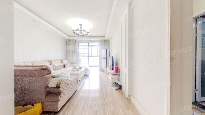 金桥普林斯顿二手房实景图