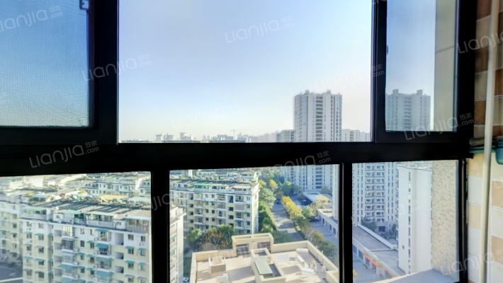 中天翰林诚品二手房实景图