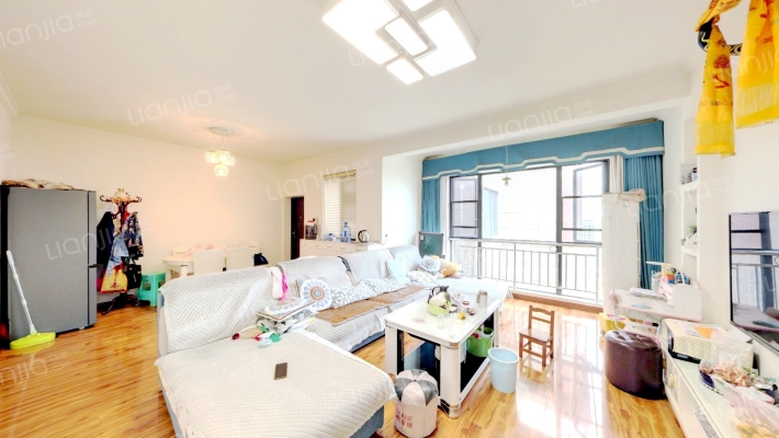 康泰仁和城邦二手房实景图