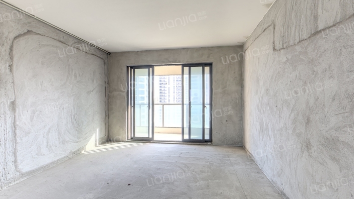 东鸿苑二手房实景图