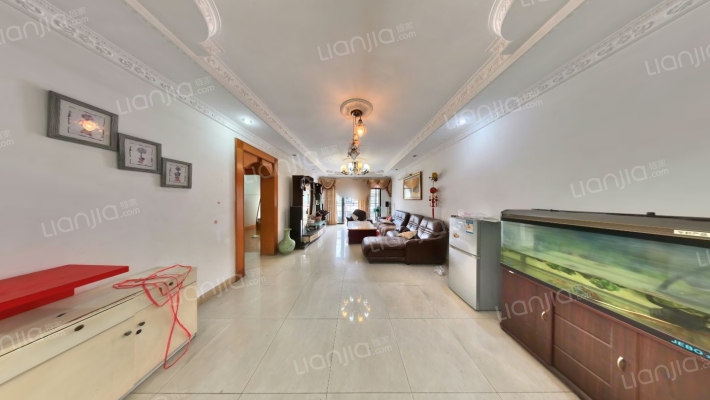 宏逸华庭二手房实景图