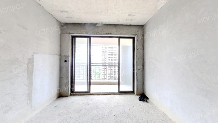 正黄金色云庭二手房实景图