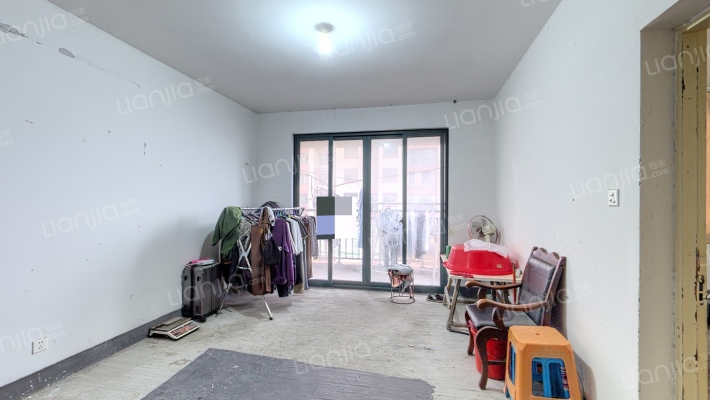 金群家园西区二手房实景图