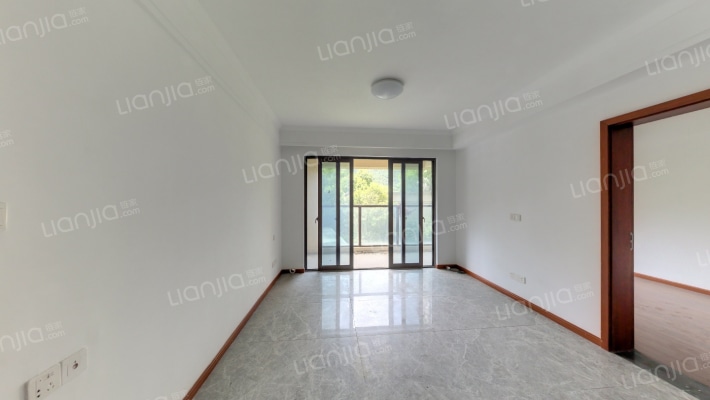 中南悦府南区二手房实景图