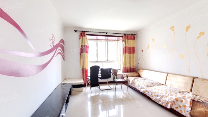 华泰豪庭南北通透两居双卫采光好户型好税费低-客厅