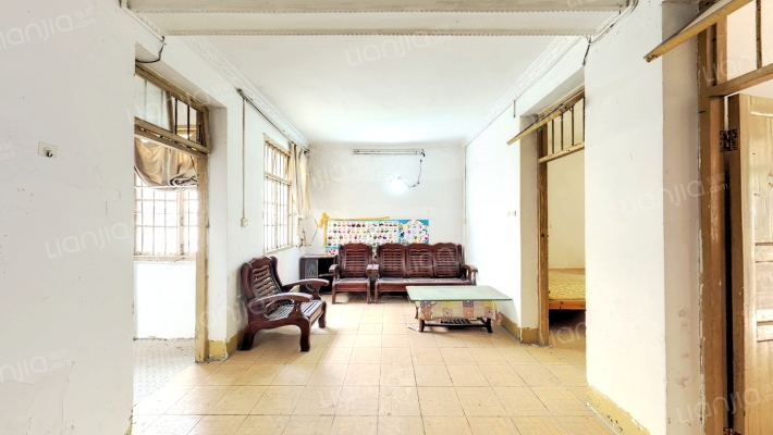 工行银二村宿舍二手房实景图