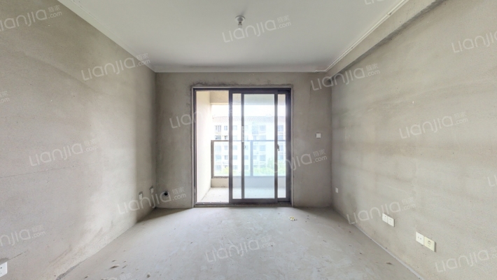 奉发宝龙广场二手房实景图