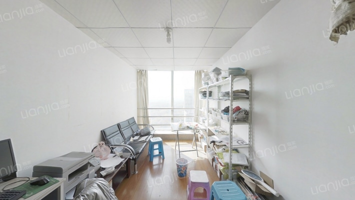 越隆大厦二手房实景图