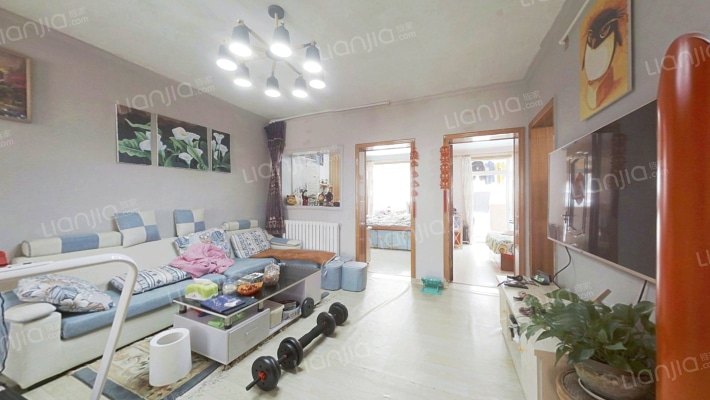 石湾新苑二手房实景图