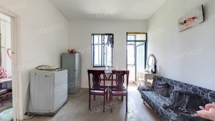 长江村二手房实景图