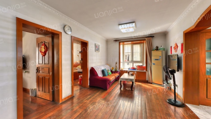 梅花新苑二手房实景图