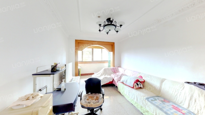 关航住宅楼二手房实景图