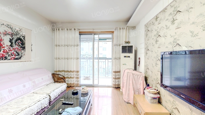 开拓环球世家二手房实景图