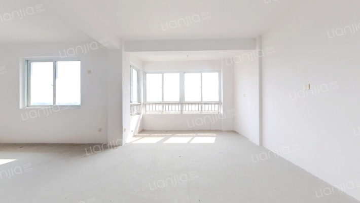 南新花苑二手房实景图