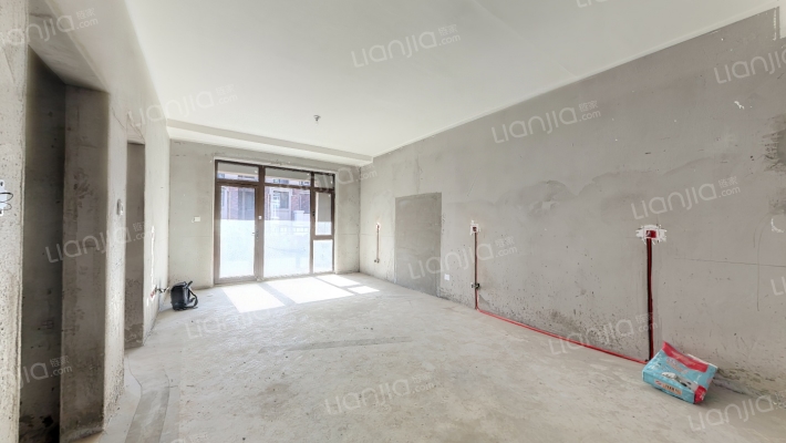 泰和郡五期二手房实景图