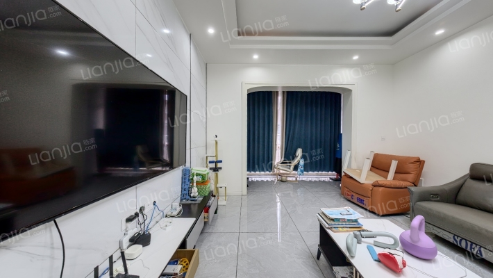 锦绣天居二手房实景图