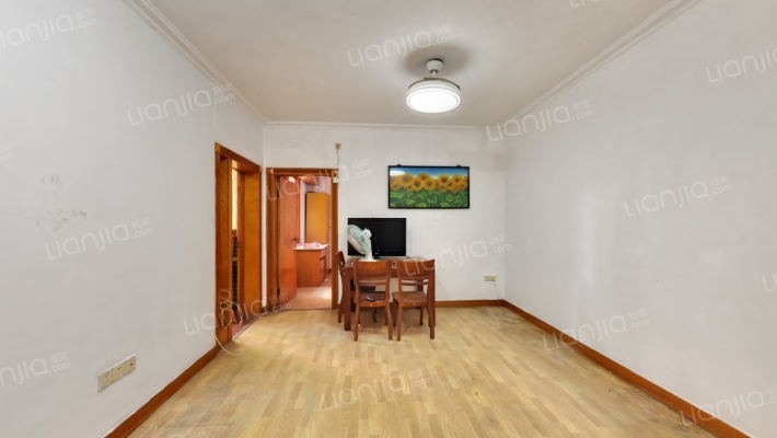 新兴白云花园二手房实景图