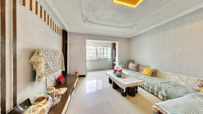 城管集资楼二手房实景图