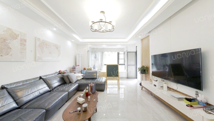 龍曦山莊二手房实景图