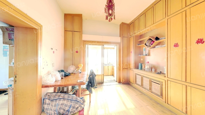 功勋街（胜利桥北商圈）二手房实景图