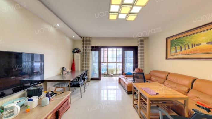 西岸润泽府二手房实景图